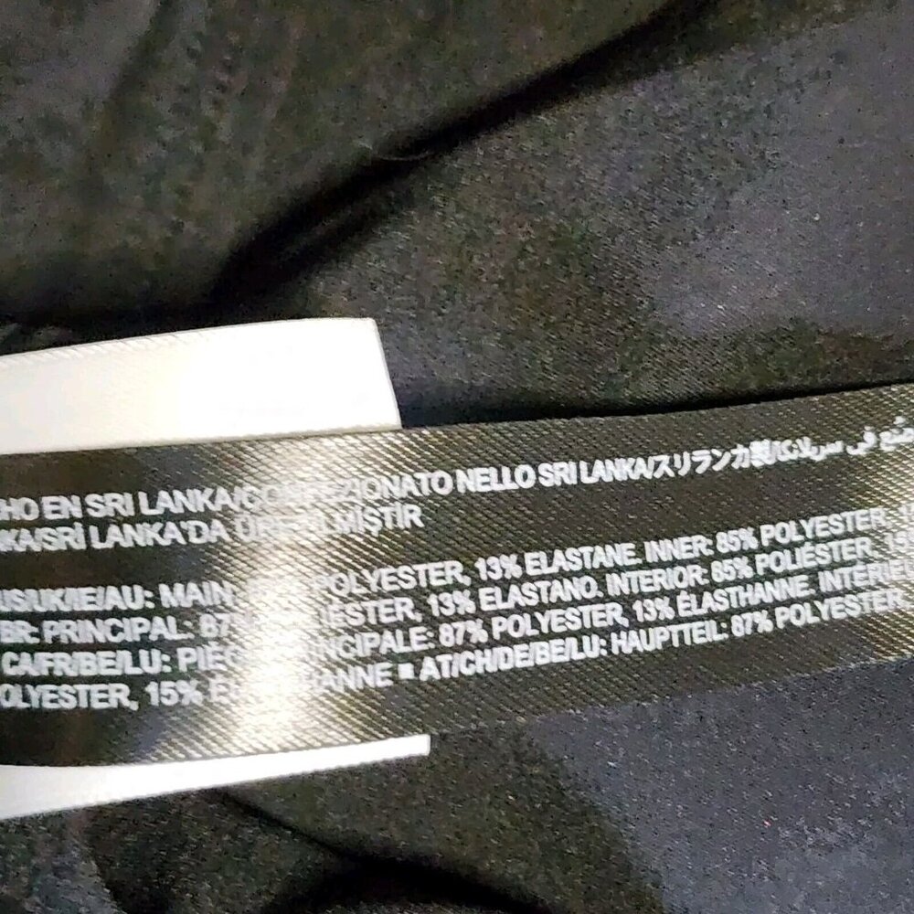 Amazon Essentials Solid All Black Pull On Pleated… - image 4